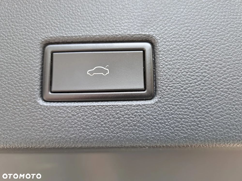 Volkswagen T-Roc 1.5 TSI GPF ACT United - 30