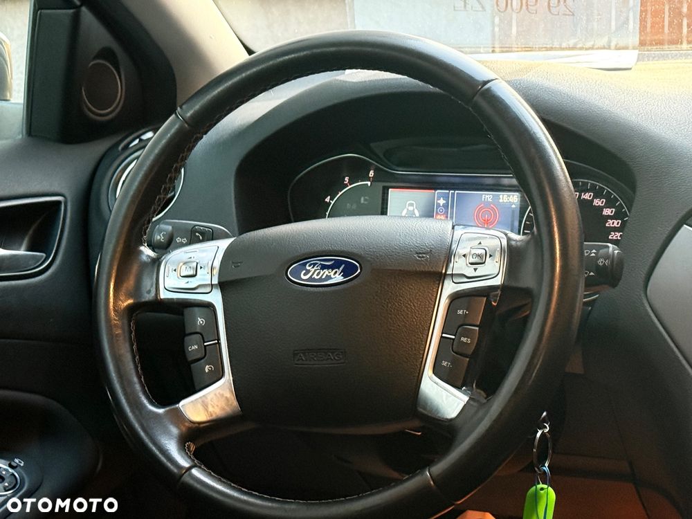 Ford Mondeo Turnier 2.0 TDCi Titanium - 17