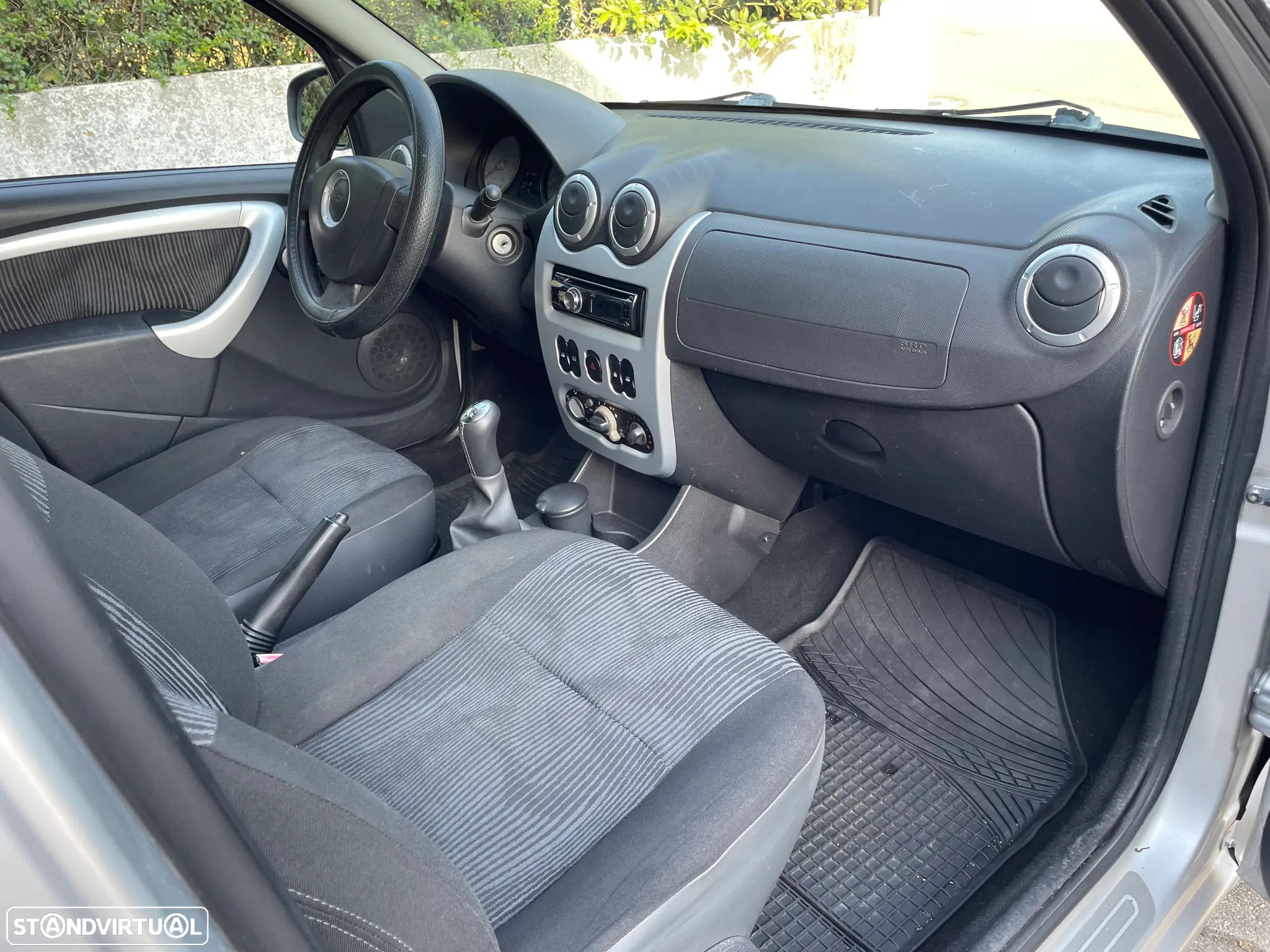Dacia Sandero 1.2 16V Comfort - 16