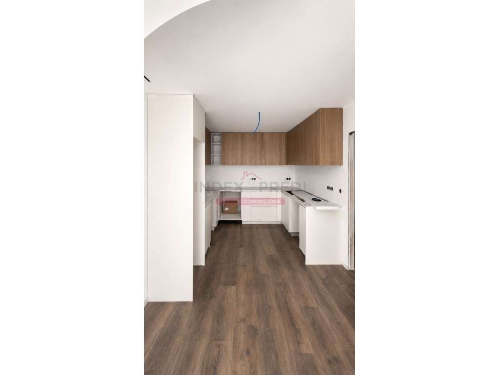 Moradia T5 Remodelada - Avelar - Ansião - Grande imagem: 2/6