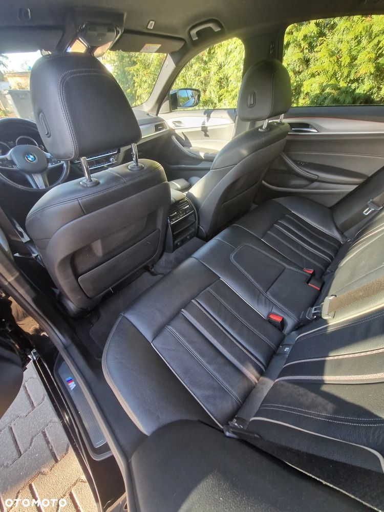 BMW Seria 5 520d xDrive M Sport Edition - 7