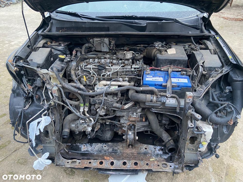 Toyota RAV4 2.2 D-4D X - 16