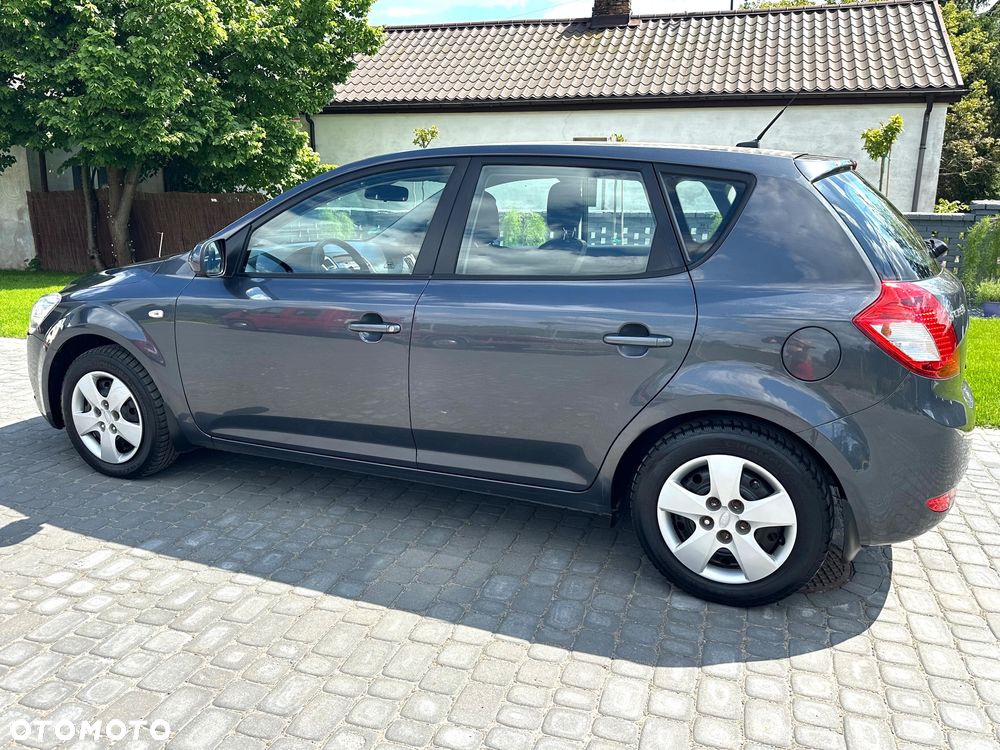 Kia Ceed 1.4 CVVT Spirit - 5