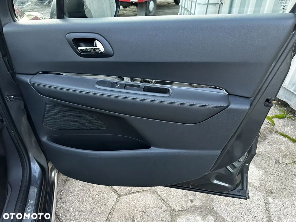 Peugeot 3008 PureTech 130 Stop & Start GPF Allure - 22