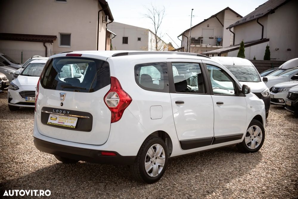 Dacia Lodgy 1.6 SCe Laureate - 6