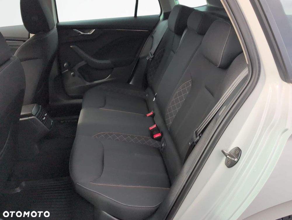 Skoda Scala 1.0 TSI Ambition - 11