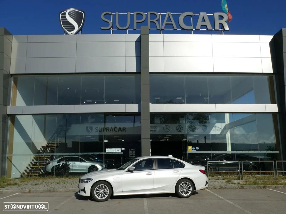 BMW 330 e iPerformance Advantage - 41