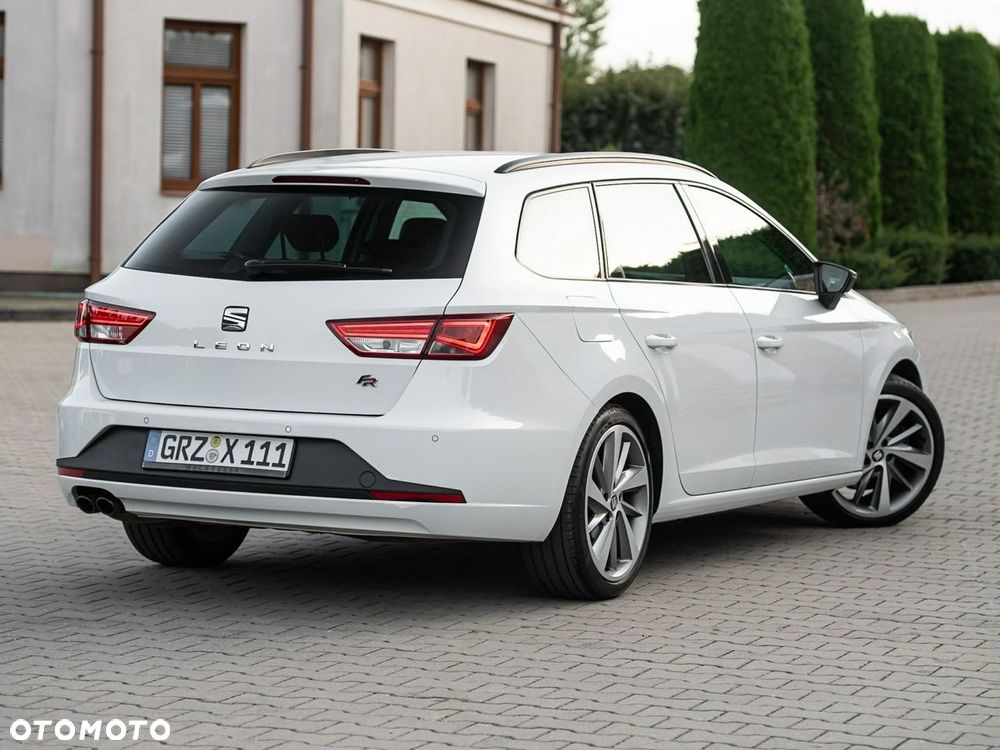Seat Leon Sportstourer 2.0 TDI FR S&S - 17