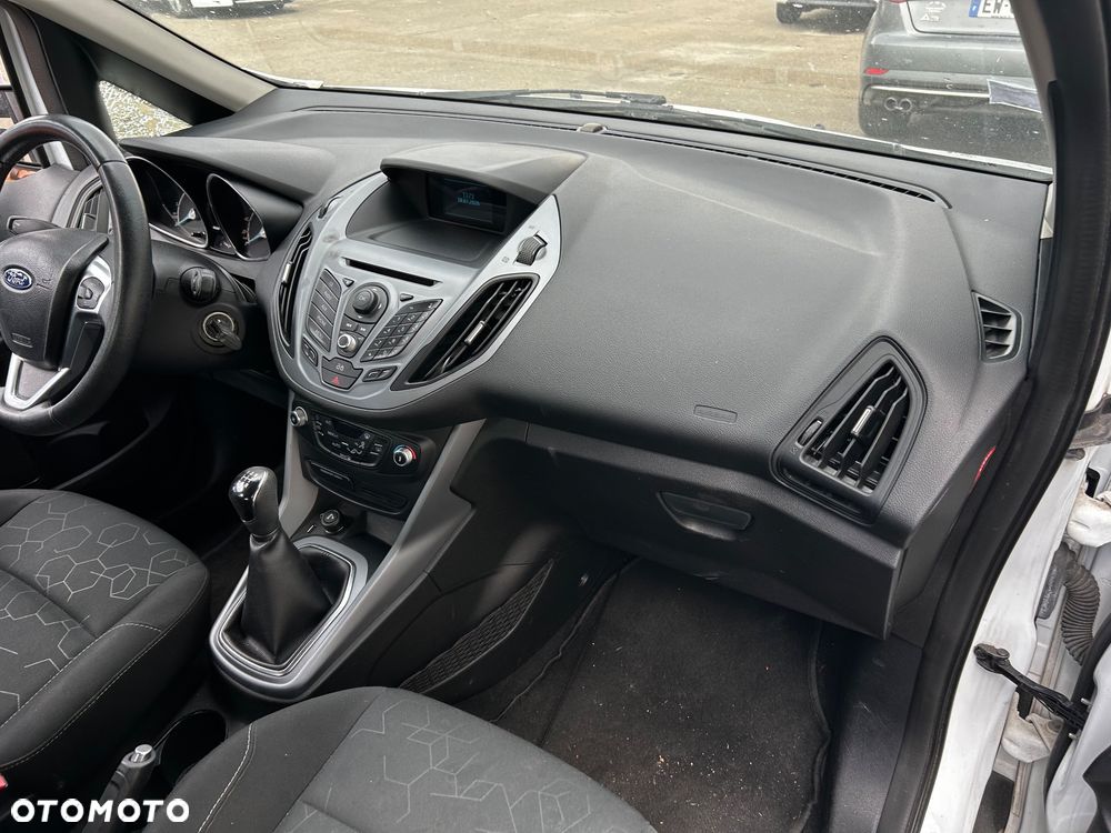 Ford B-MAX - 18