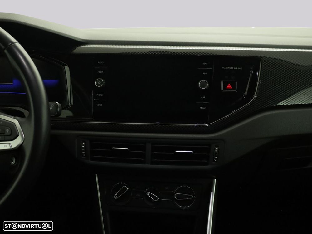 VW Taigo 1.0 TSI Urban - 10