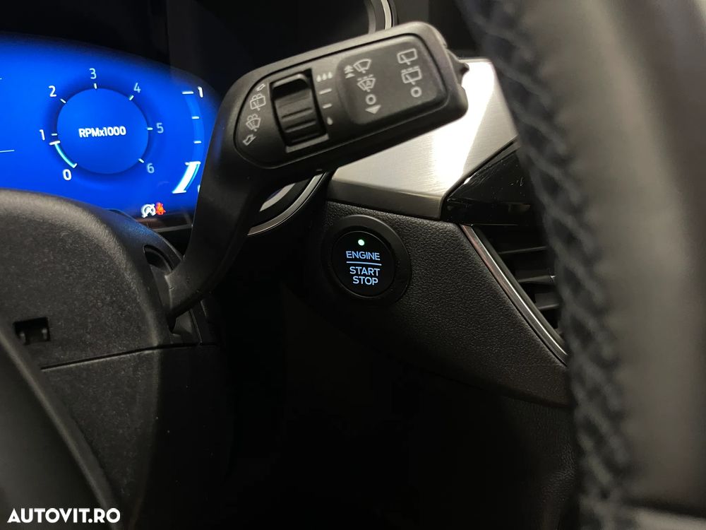 Ford Kuga 1.5 EcoBlue FWD Titanium - 30