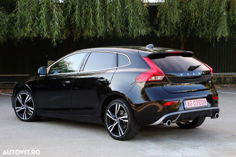 Volvo V40 - 2