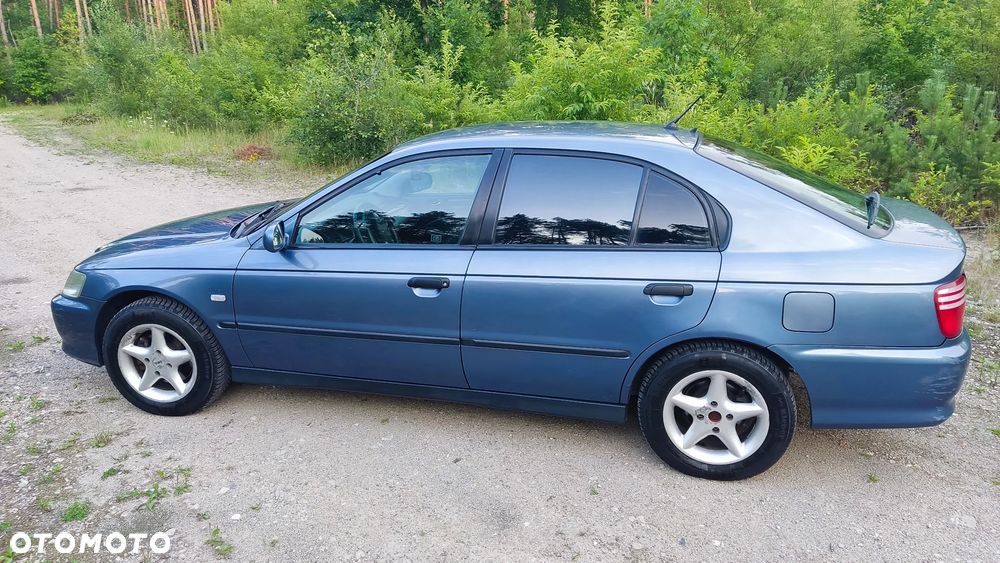 Honda Accord 1.8i LS - 1