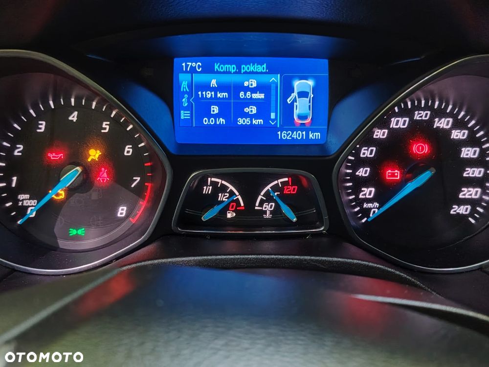 Ford Focus 1.0 EcoBoost Titanium - 4