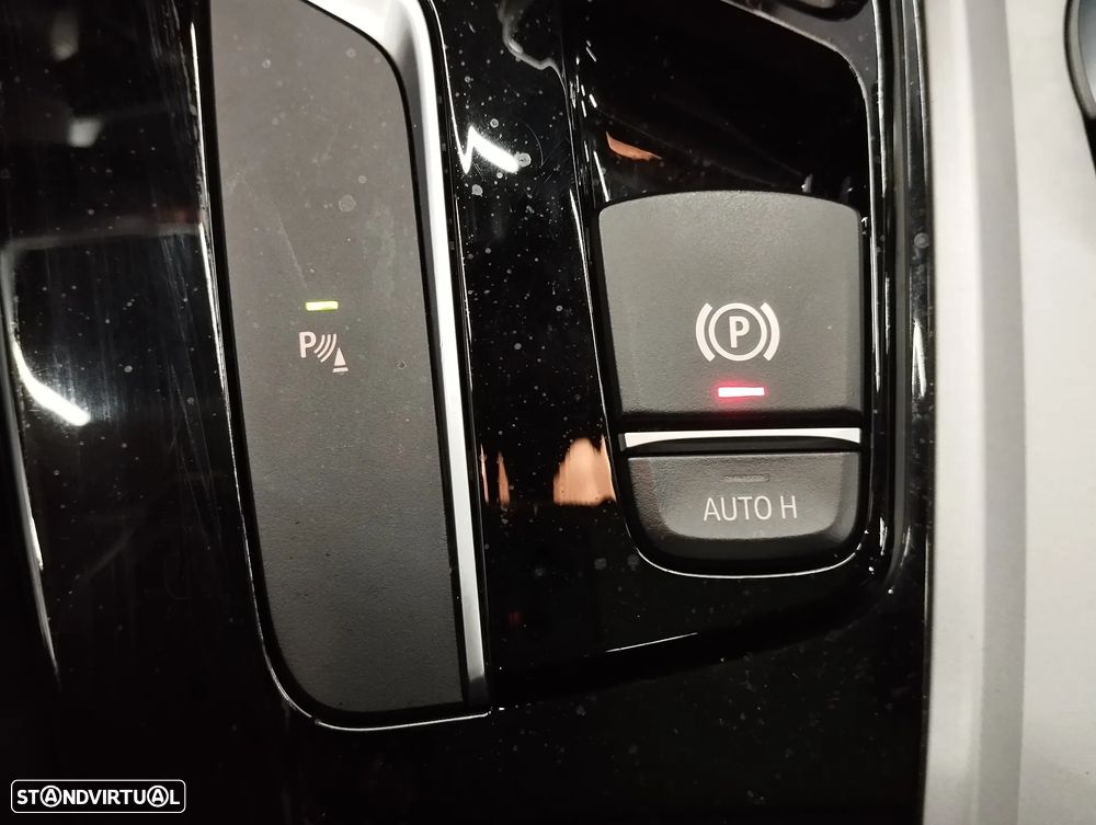 BMW X3 18 d sDrive Advantage Auto - 42