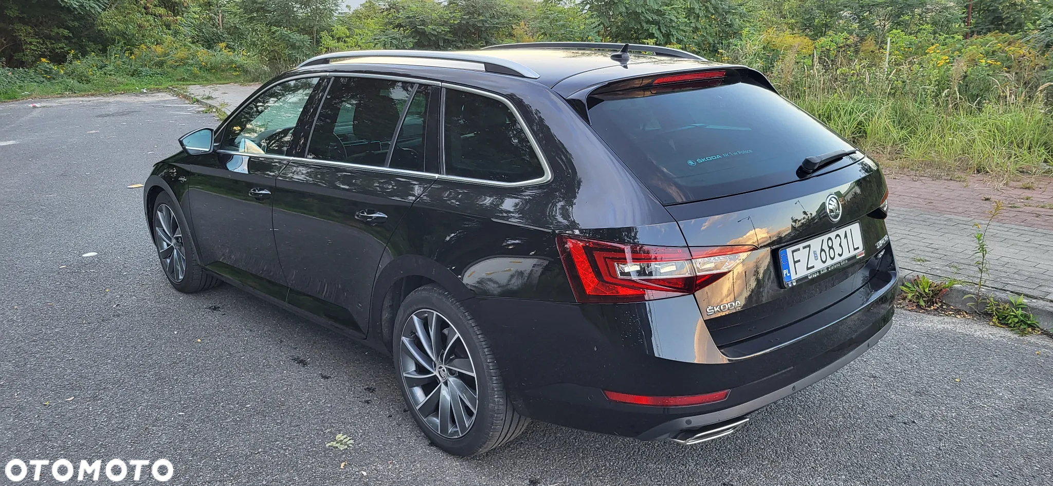 Skoda Superb 2.0 TSI 4x4 L&K DSG - 3