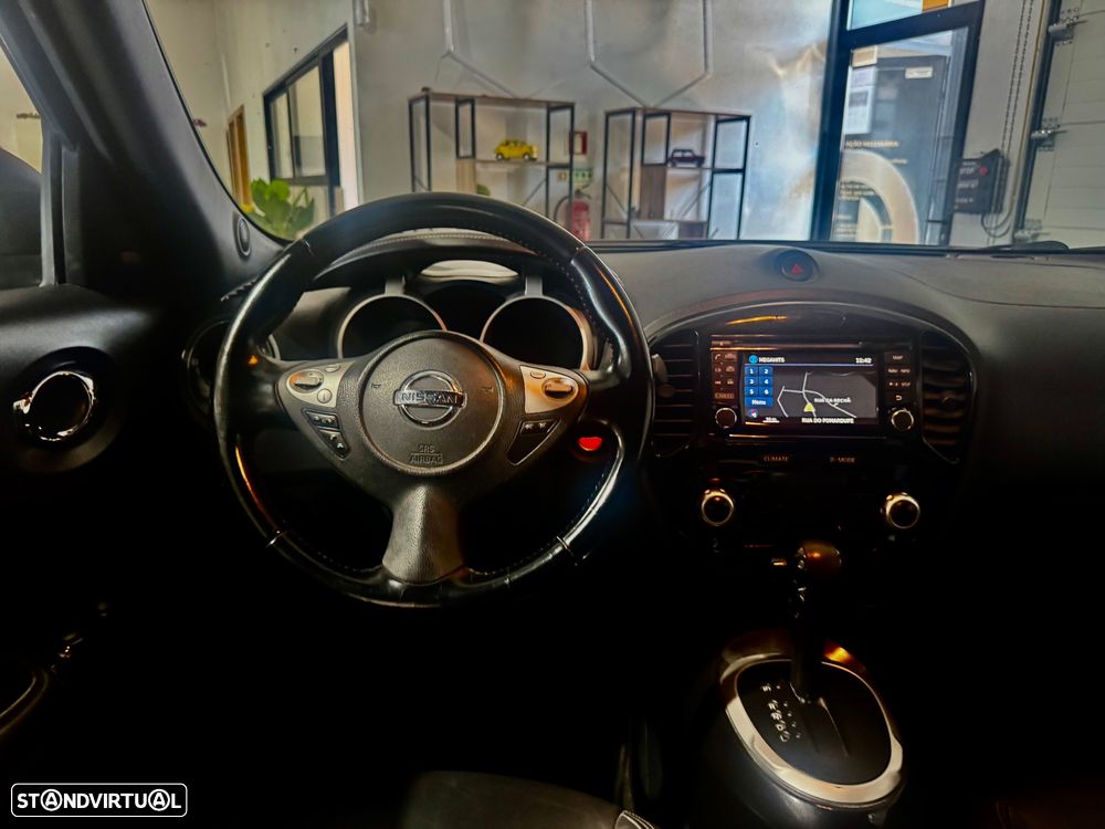 Nissan Juke 1.6 N-Connecta P.E.1 Black T.TP.Xtronic - 25