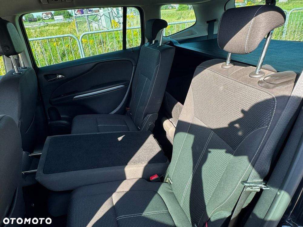Opel Zafira Tourer 2.0 CDTI Edition - 23