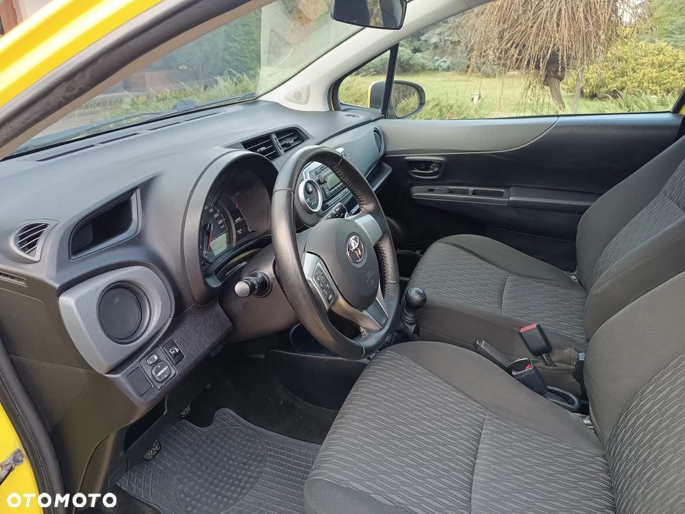 Toyota Yaris 1.0 Active - 23