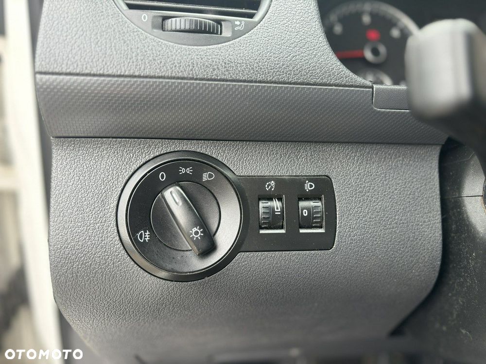 Volkswagen Caddy - 6