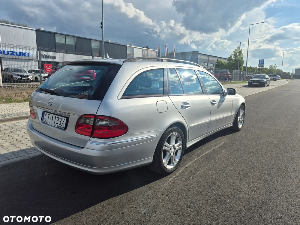 Mercedes-Benz Klasa E 320 CDI 7G-TRONIC Avantgarde - 5