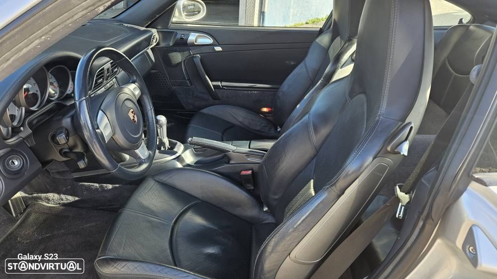 Porsche 911 Série F - 20