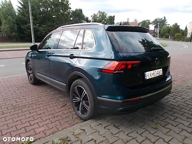 Volkswagen Tiguan 2.0 TSI 4Mot Life DSG - 4