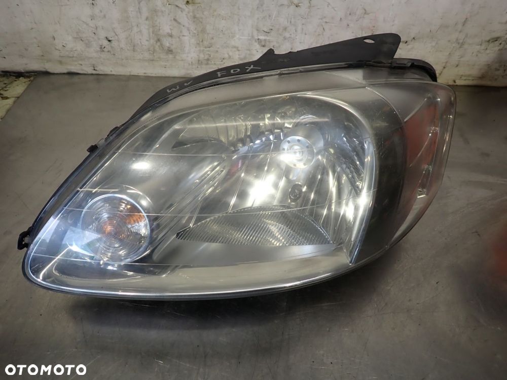 LAMPA LEWA PRZEDNIA VOLKSWAGEN FOX 1.4 SDI - 1