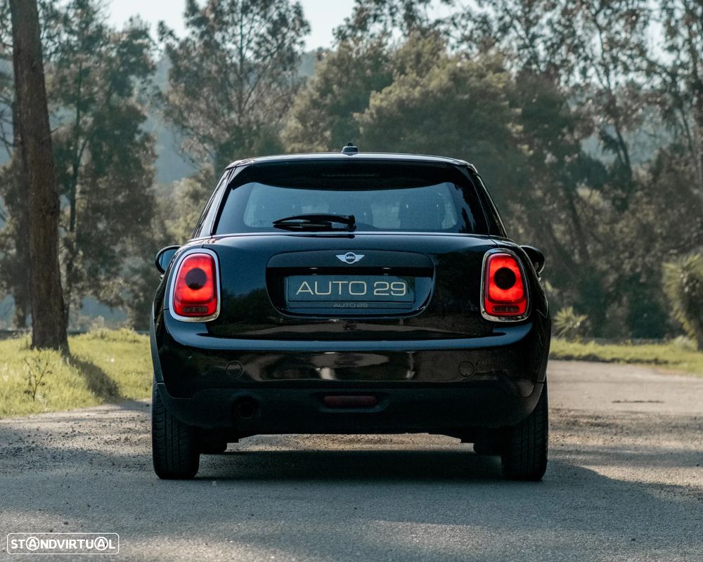 MINI 5 Portas Cooper D - 3