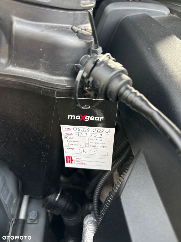 BMW Seria 3 325i - 29