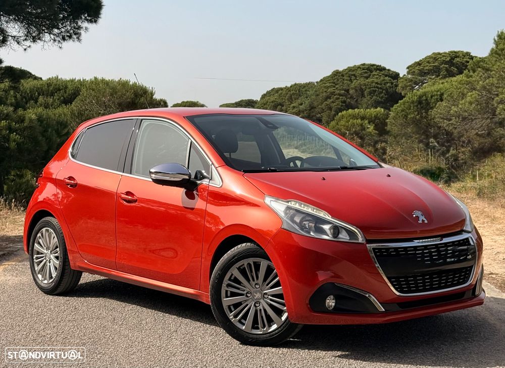 Peugeot 208 1.2 PureTech Allure - 2