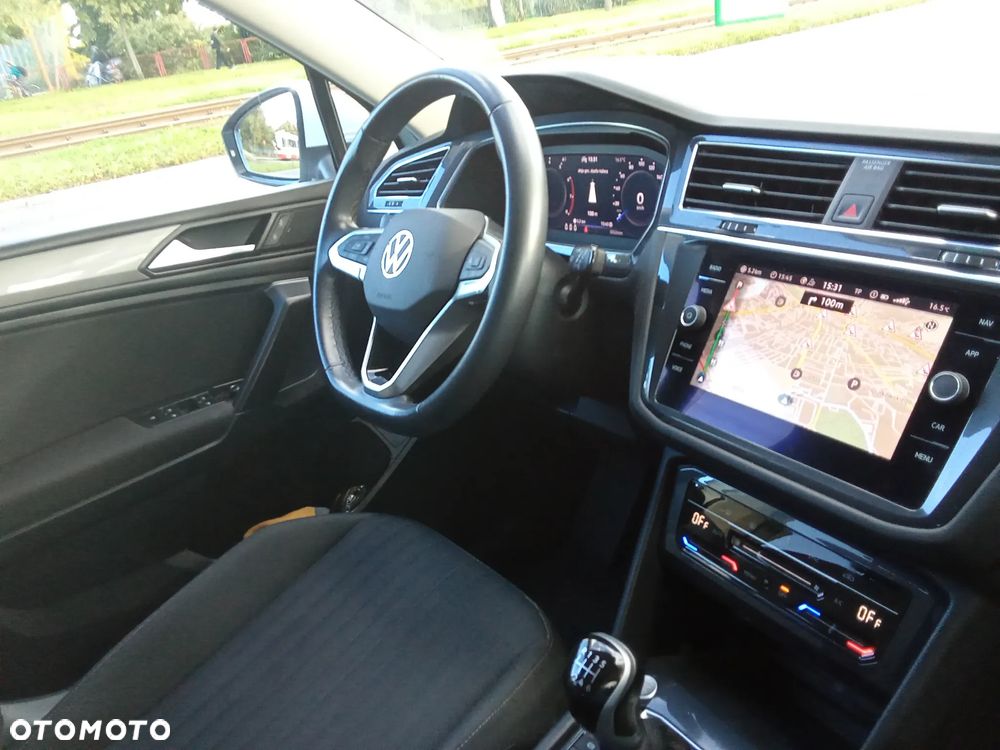 Volkswagen Tiguan 1.5 TSI EVO Life - 15