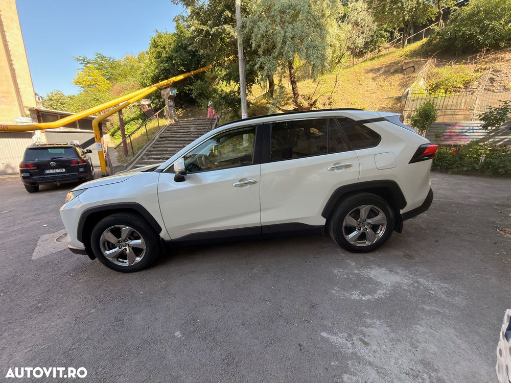 Toyota RAV4 2.0P CVT AWD Luxury - 4
