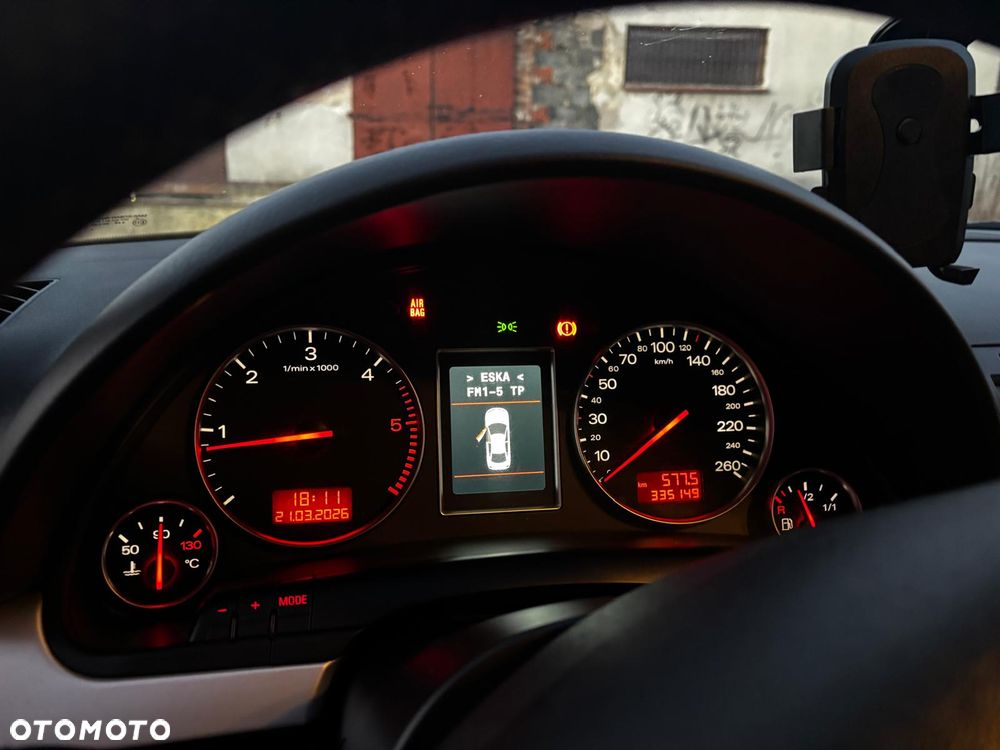 Audi A4 Avant - 10