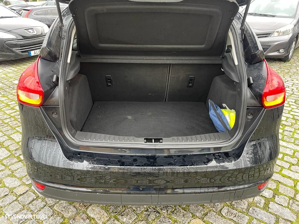 Ford Focus 1.5 TDCi Titanium - 13