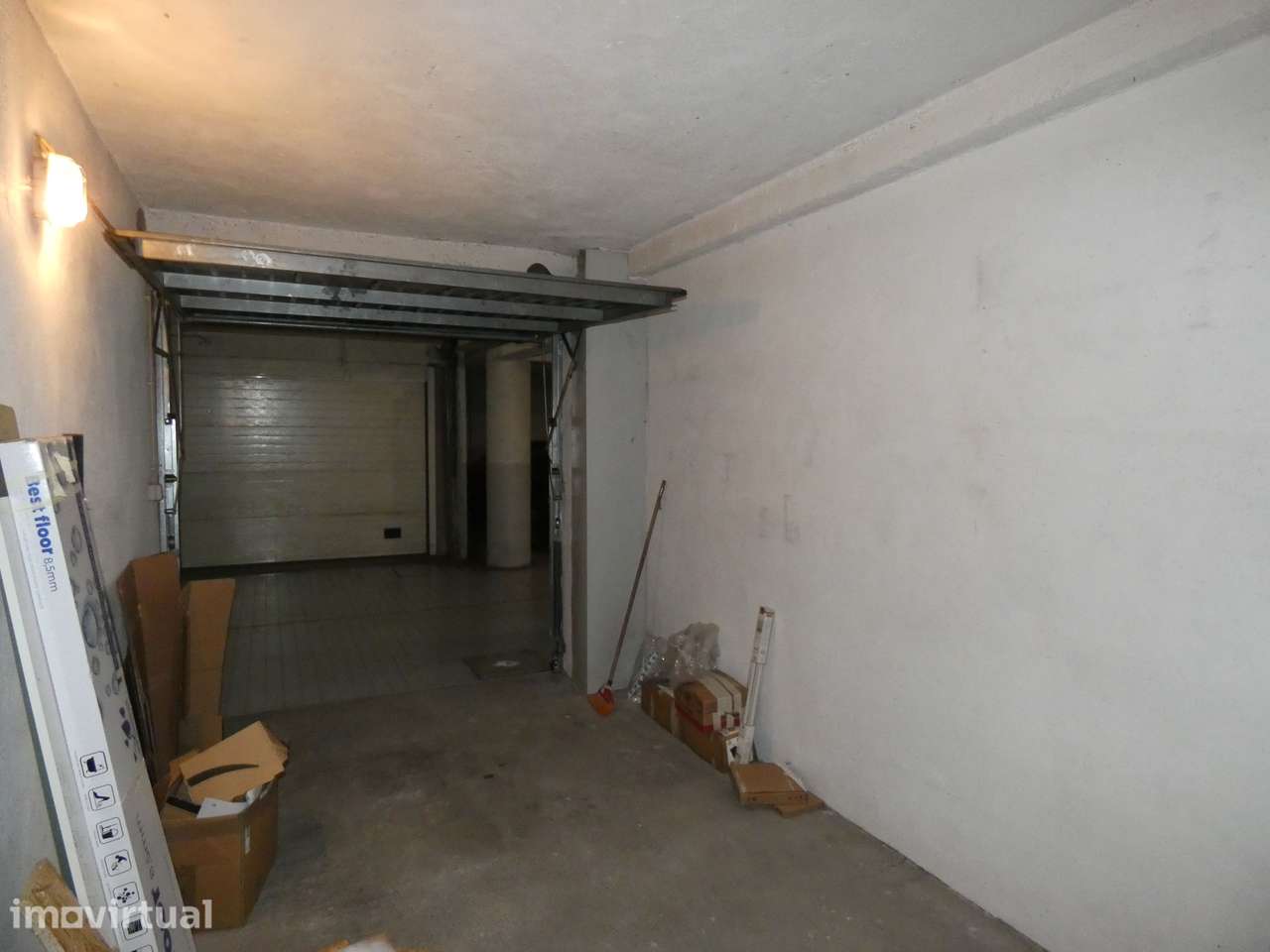 Garagem no Centro de Guimarães ( Vende ou Arrenda ) - Grande imagem: 5/7