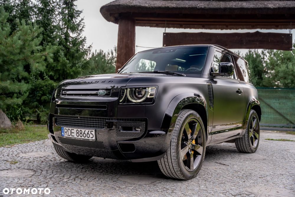Land Rover Defender - 13