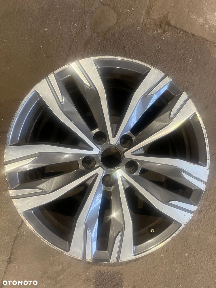 Felga Renault 7,5 18 ET 46 403008269R Talisman 1szt. 5x114,3 - 1