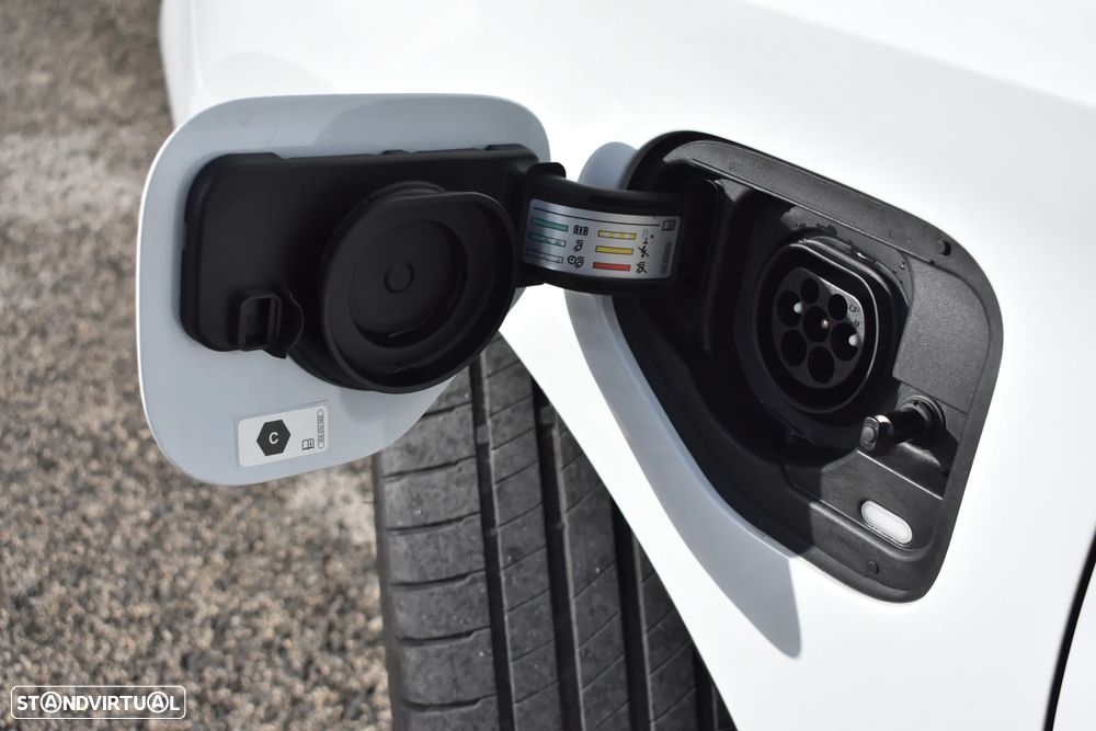 Cupra Leon 1.4 e-Hybrid VZ DSG - 20