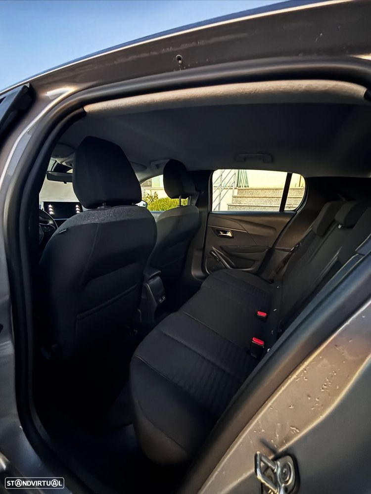 Peugeot e-208 50 kWh Active Pack - 10