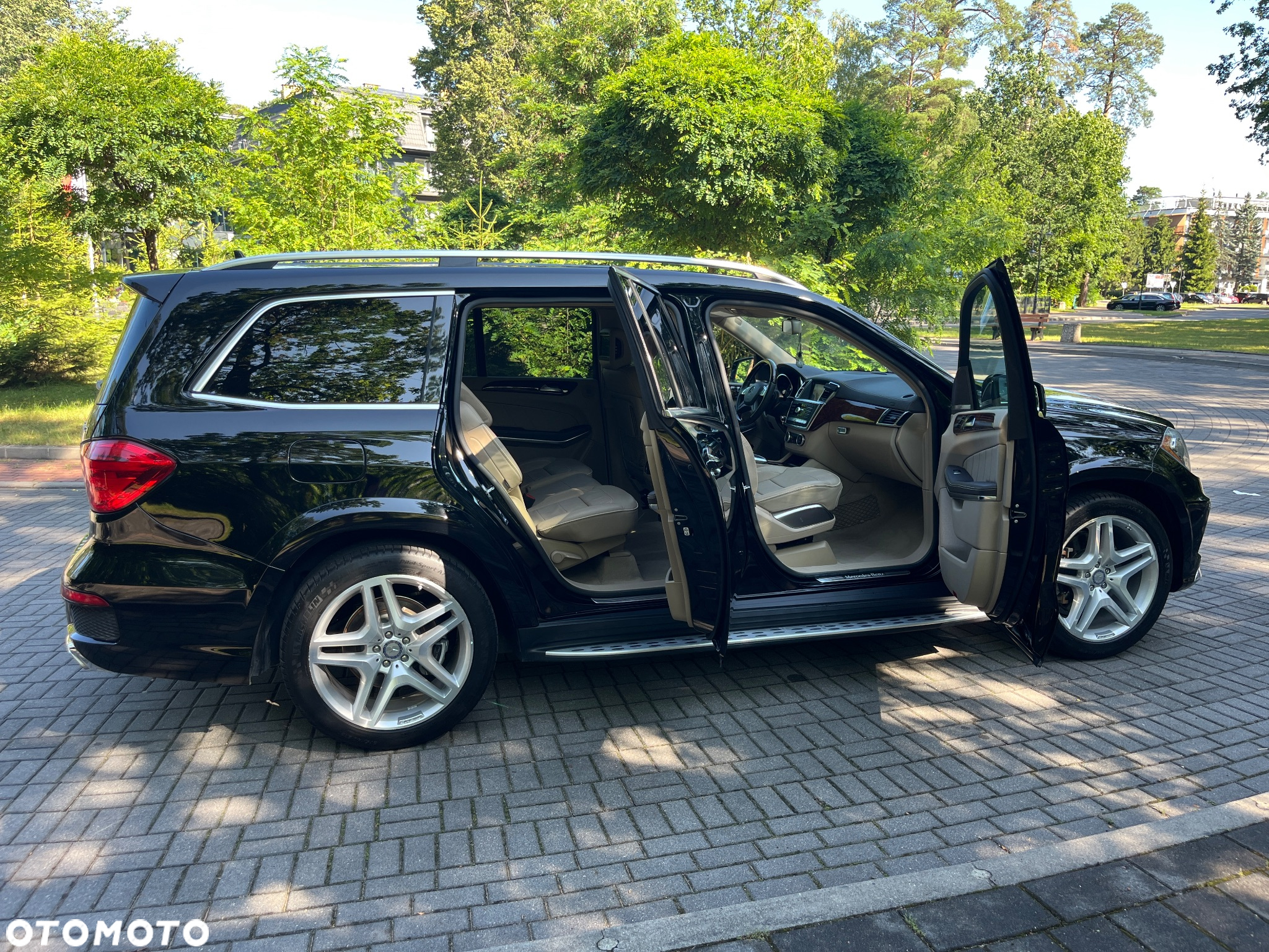Mercedes-Benz GL - 8