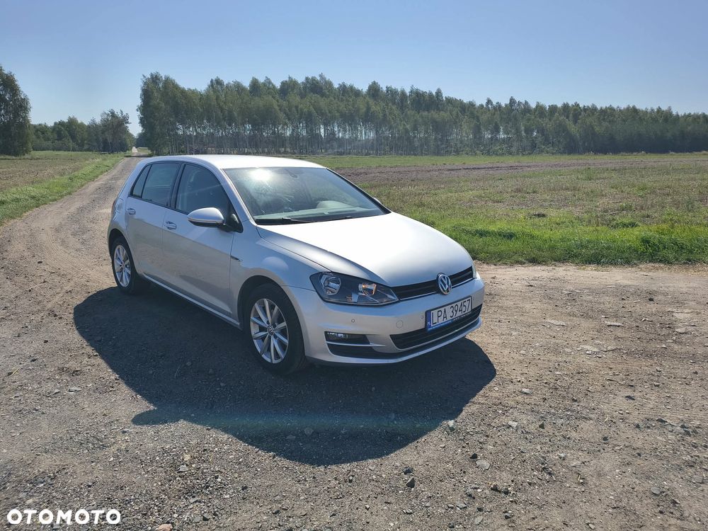 Volkswagen Golf 1.2 TSI BMT Comfortline - 1