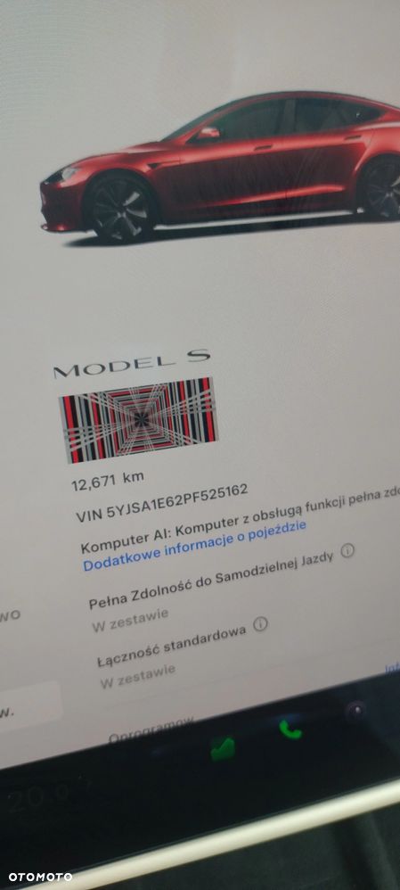 Tesla Model S - 14