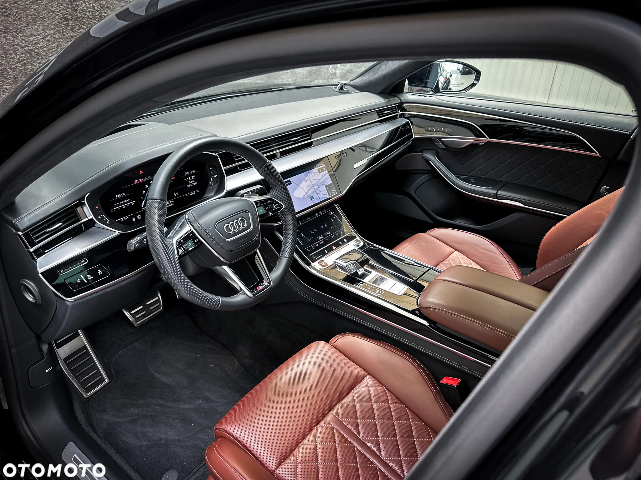 Audi S8 TFSI quattro tiptronic - 16