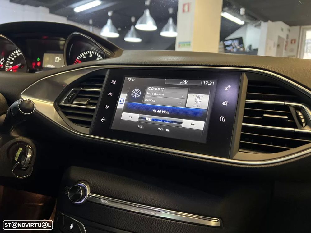 Peugeot 308 SW 1.6 BlueHDi Allure J17 - 22