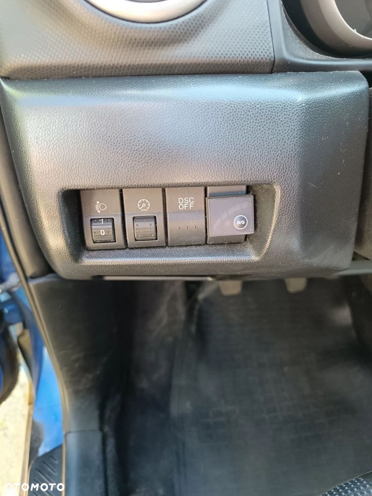 Mazda 3 1.6 Exclusive - 10
