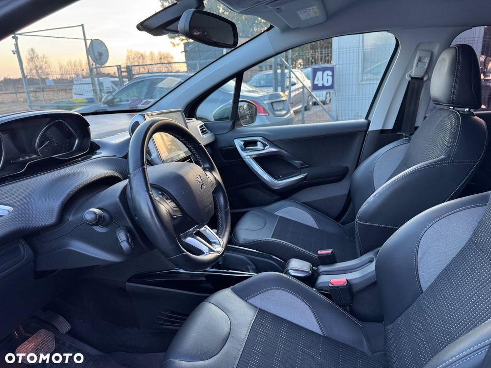 Peugeot 2008 PureTech 110 Stop&Start EAT6 Active - 6