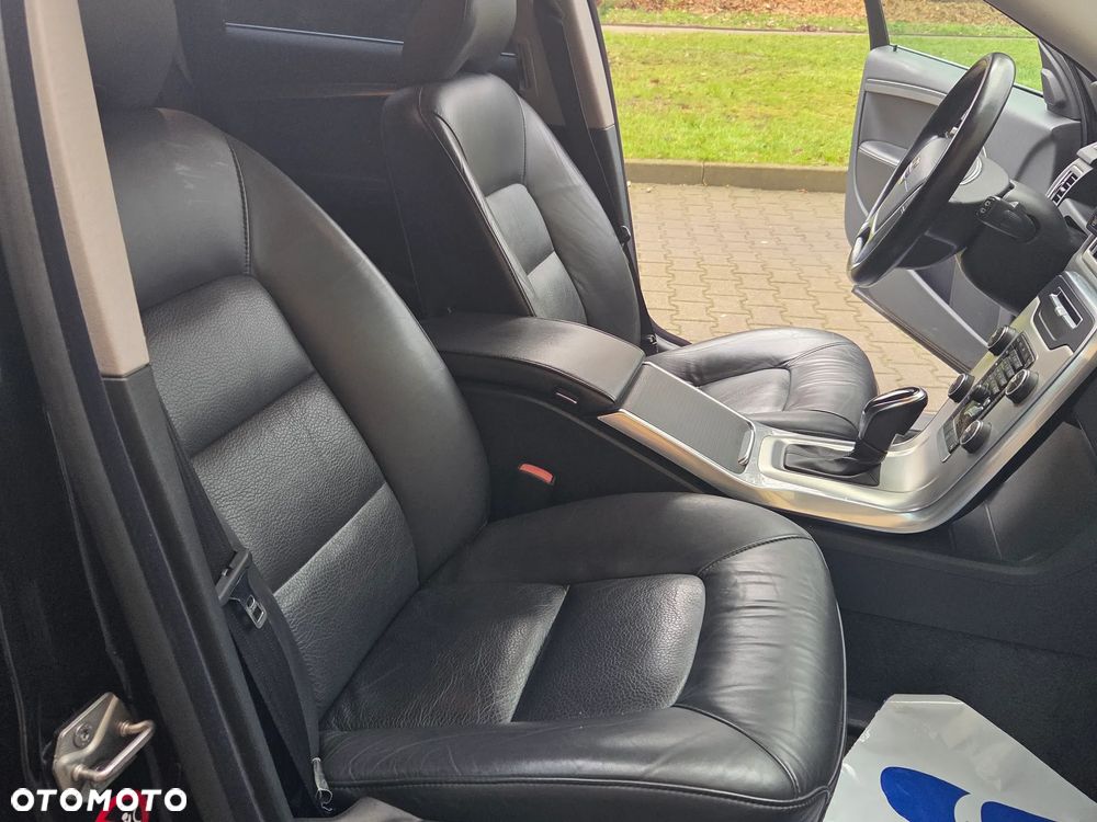 Volvo V70 D4 Geartronic Summum - 30
