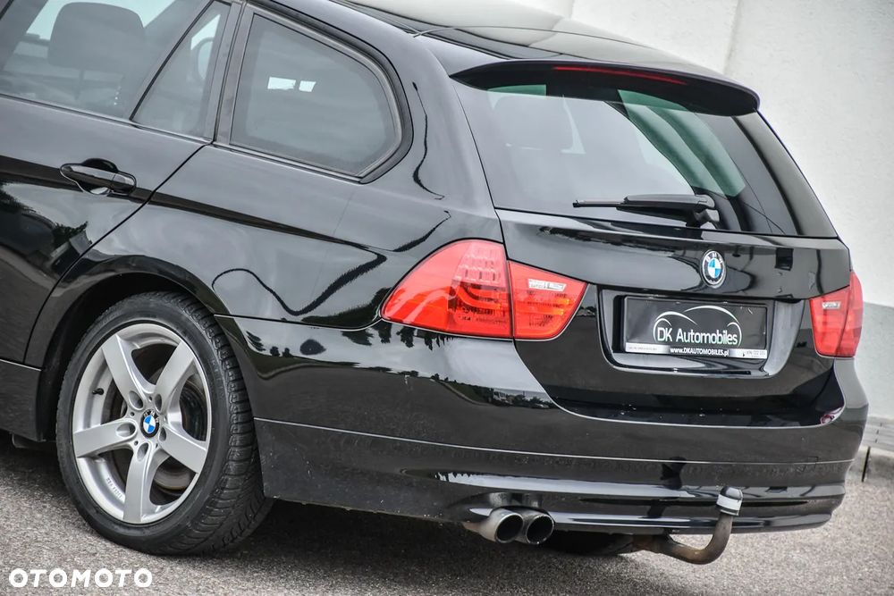 BMW Seria 3 318d DPF Edition Exclusive - 12