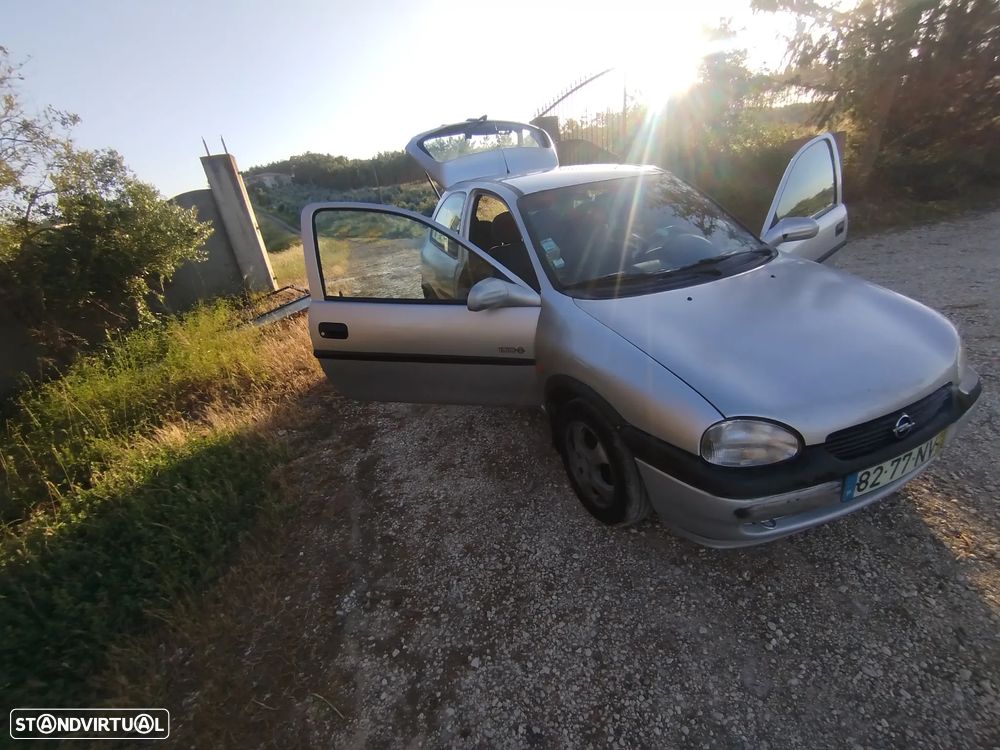 Opel Corsa - 11
